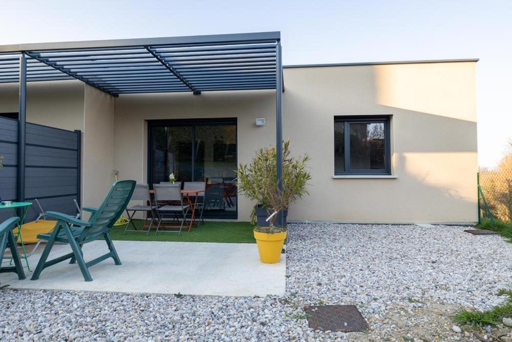 L'Escapade Dauphinoise, Gite 2 Chambres Avec Terrasse Et Clim Beaucroissant Exteriör bild