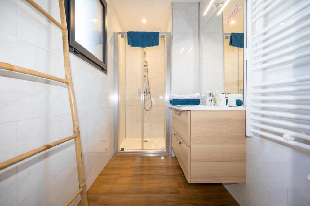L'Escapade Dauphinoise, Gite 2 Chambres Avec Terrasse Et Clim Beaucroissant Exteriör bild